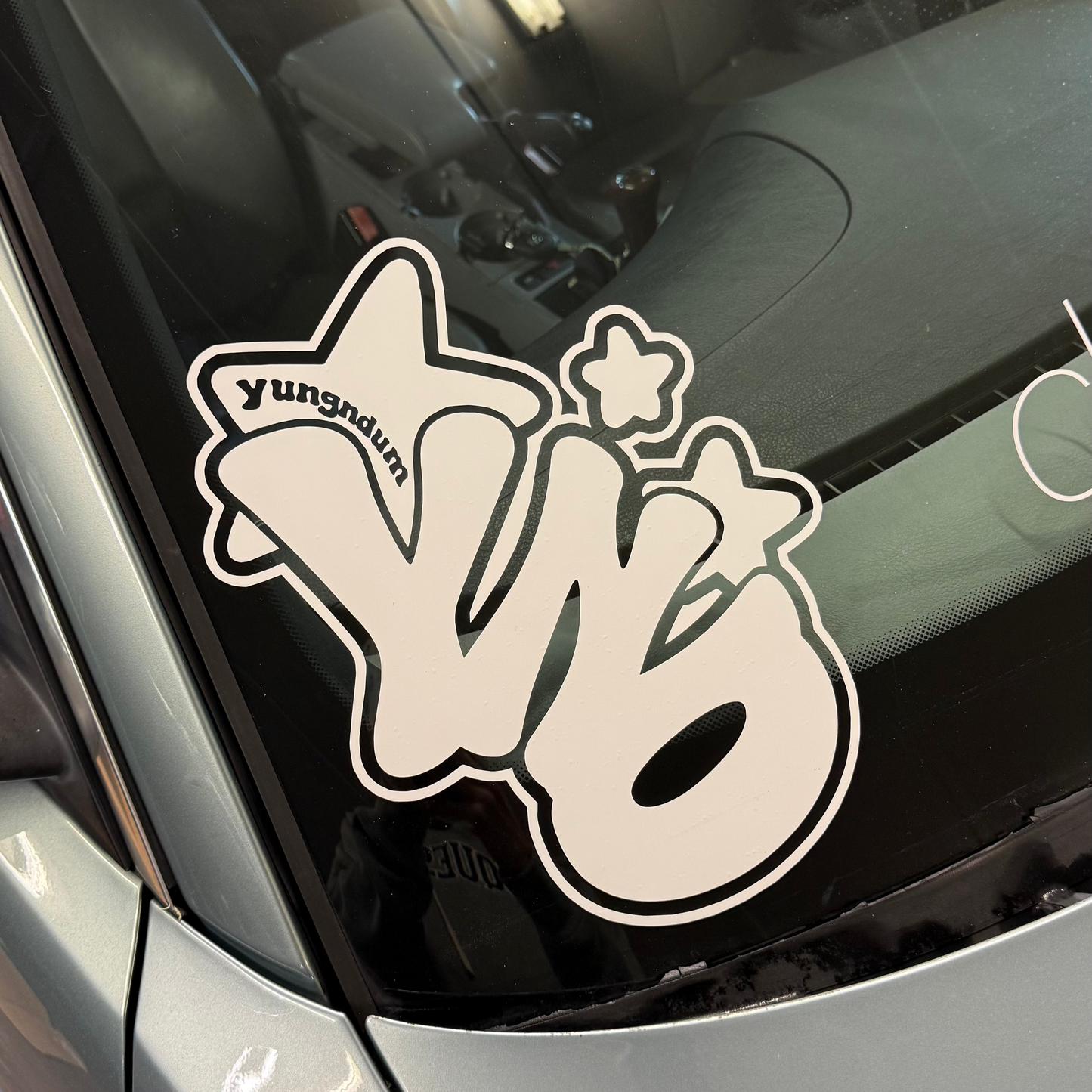 Yung-N-Dum Corner Windshield Banner